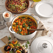 Load image into Gallery viewer, Denby Natural Canvas Cream 26cm Round Cast Iron Casserole With Gift Box