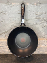 Load image into Gallery viewer, Tefal Jamie Oliver Everyday 28cm Wok Non Stick
